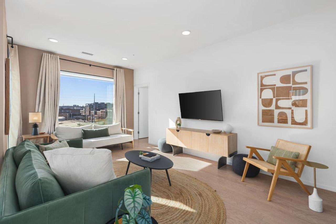 Penthouse With Patio Walk To Downtown 3 Bedrooms 5 Beds Nashville Zewnętrze zdjęcie